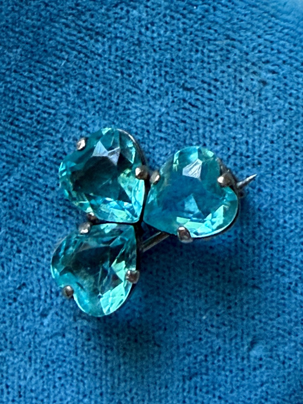 Antique Sterling Silver Glass? Shamrock Small Pin/Brooch - Picture 4 of 11